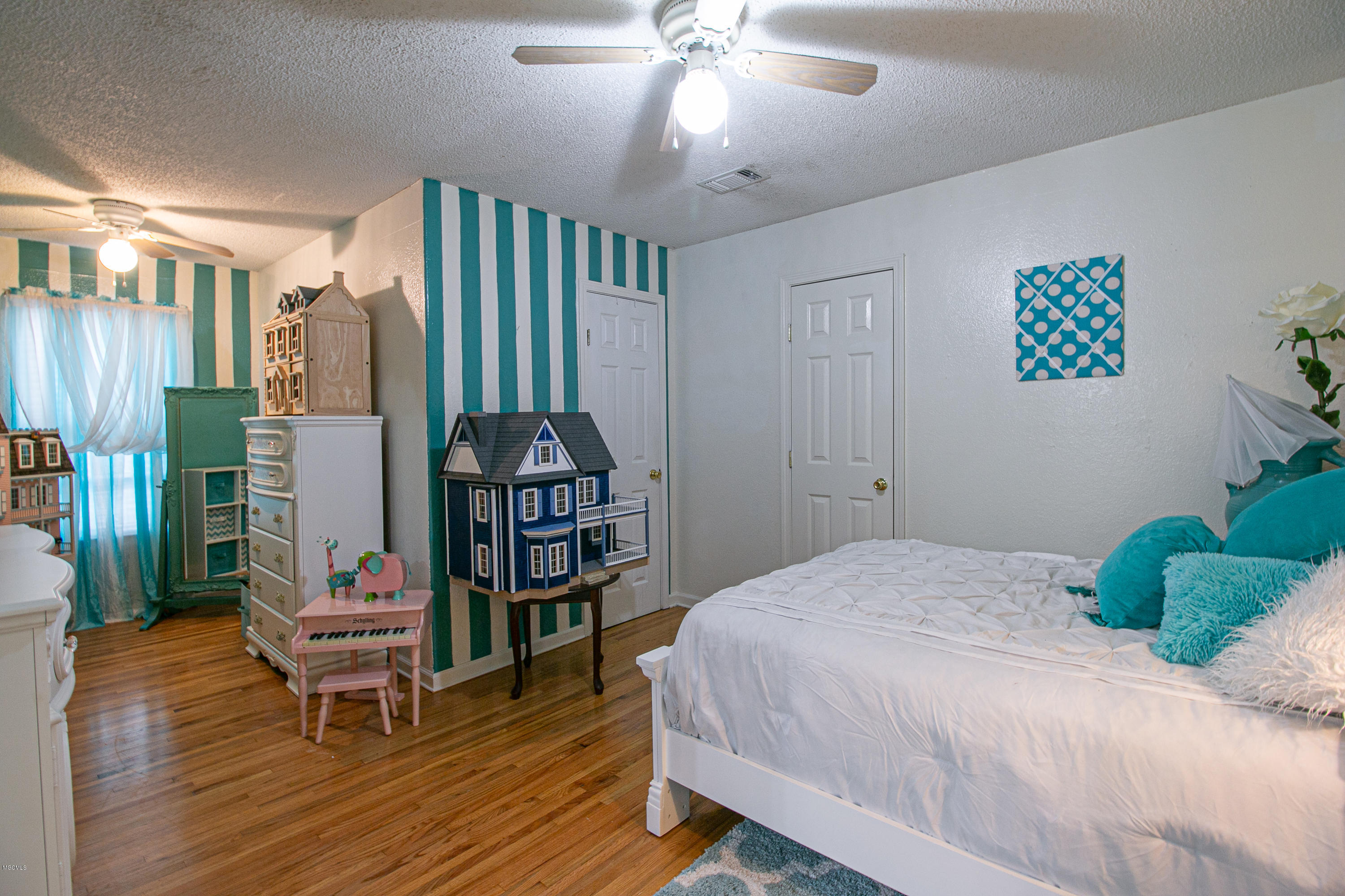 19070 Landon Road Gulfport, MS 39503 - Photo 19 of 32 Listing Photos-154