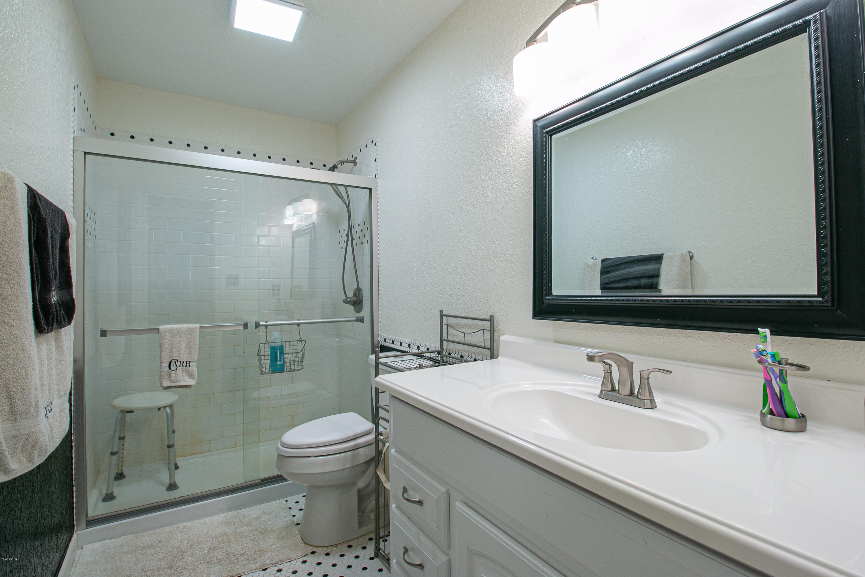 19070 Landon Road Gulfport, MS 39503 - Photo 22 of 32 Listing Photos-158