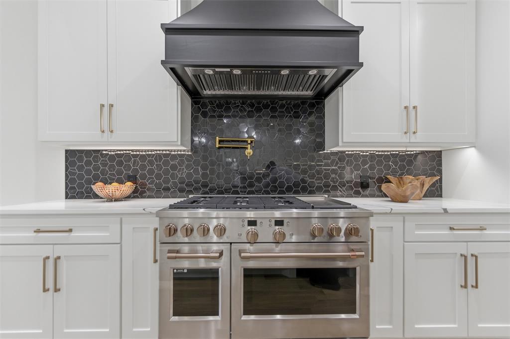 7503 Robin Road Dallas, TX 75209 - Photo 10 of 25