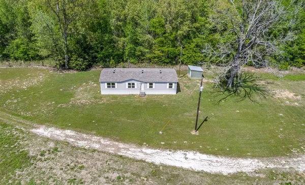 $450,000 | 980 County Road 2619, Marietta, TX 75566