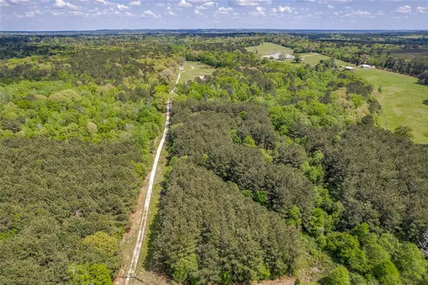 $450,000 | 980 County Road 2619, Marietta, TX 75566