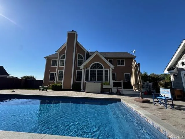 $1,099,000 | 132 Spy Glass Hill, Hopewell Junction, NY 12533