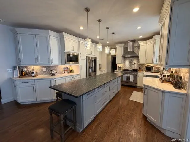 $1,099,000 | 132 Spy Glass Hill, Hopewell Junction, NY 12533