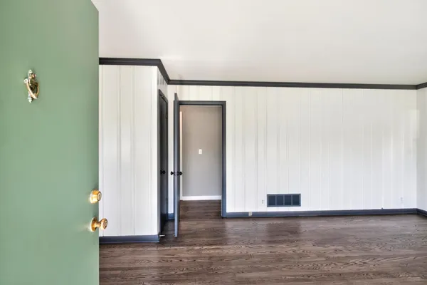 $1,750 | 218 Cumberland Circle, Nashville, TN 37214