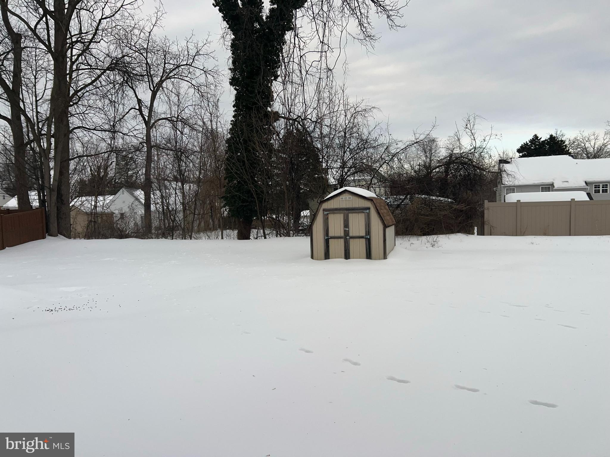7215 North Alter Street Baltimore, MD 21207 - Photo 10 of 10 BACKYARD