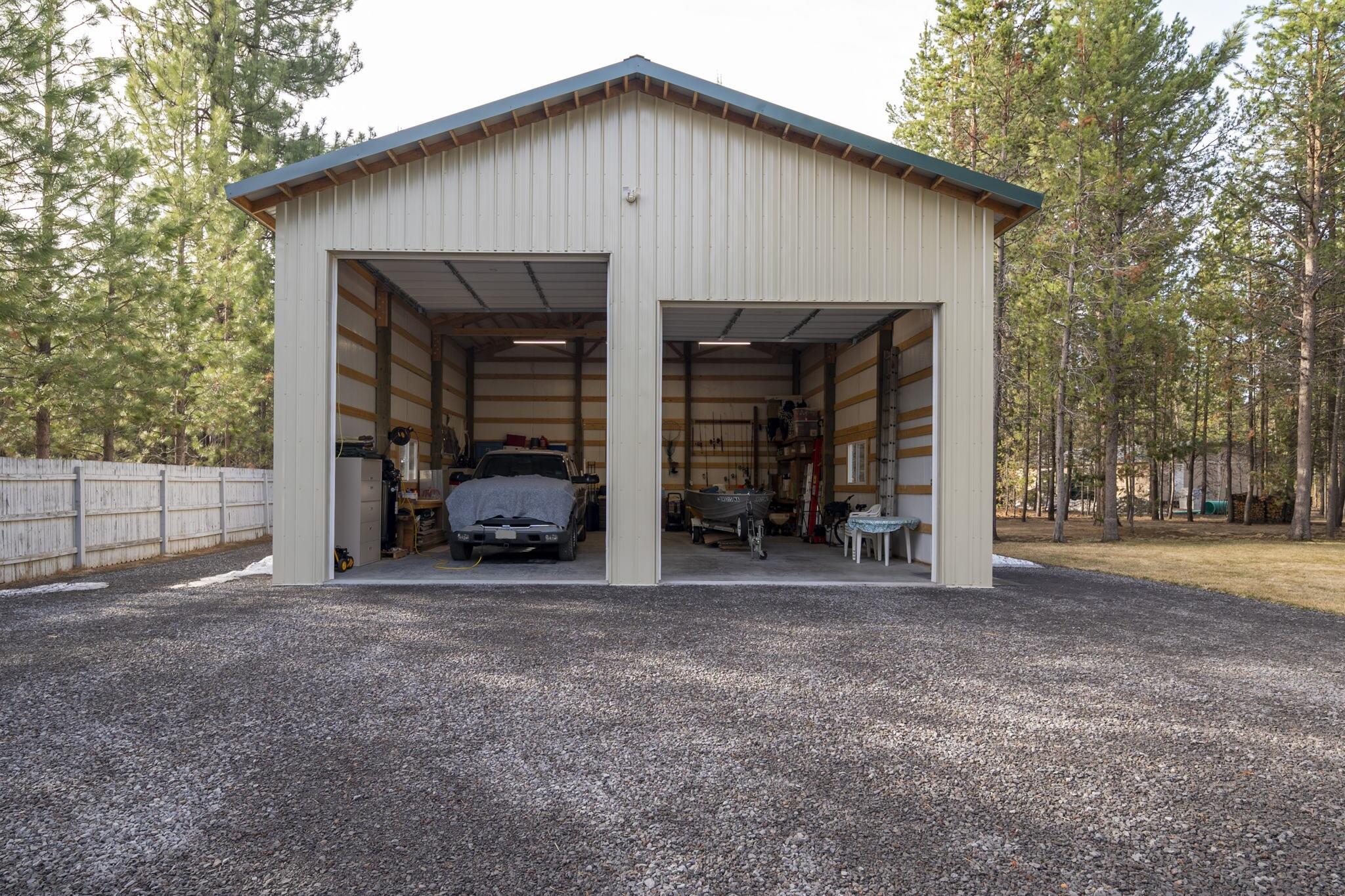 15939 Old Mill Road La Pine, OR 97739 - Photo 51 of 53 Shop/RV garage