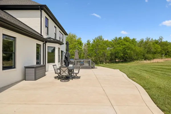 $1,332,000 | 4223 Ironwood Drive, Greenbrier, TN 37073