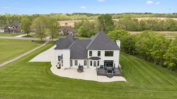 $1,332,000 | 4223 Ironwood Drive, Greenbrier, TN 37073
