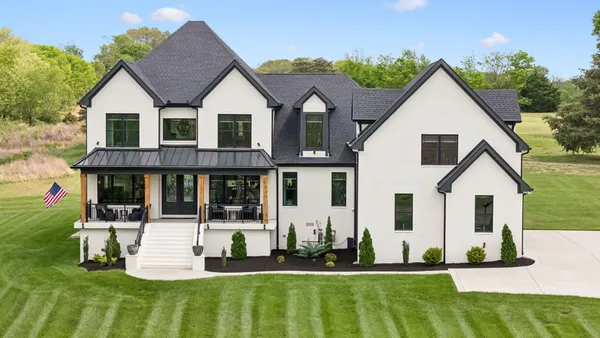 $1,332,000 | 4223 Ironwood Drive, Greenbrier, TN 37073