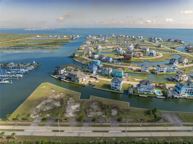 a view of a water with an ocean view