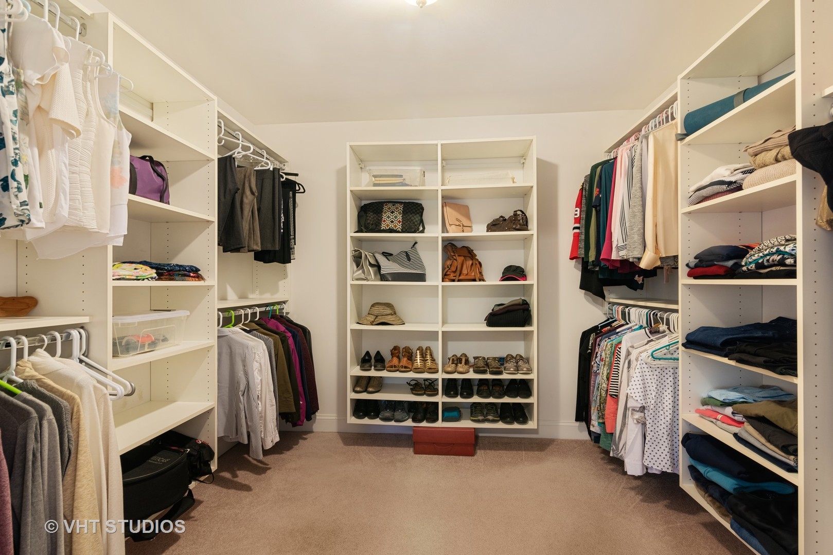 1117 Hibbard Road Wilmette, IL 60091 - Photo 11 of 24 Gallery Image 11