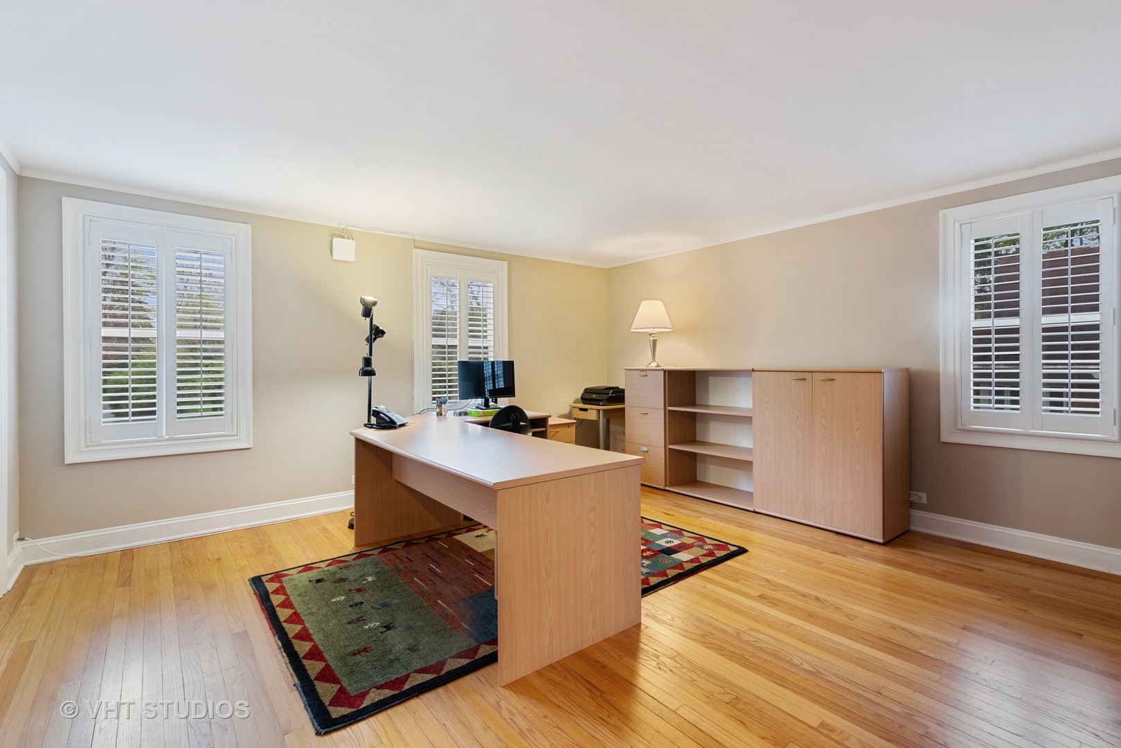 1117 Hibbard Road Wilmette, IL 60091 - Photo 13 of 24 Gallery Image 13