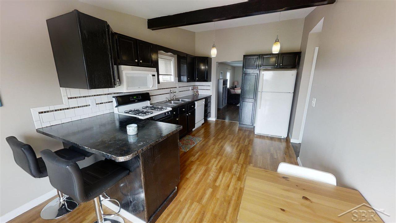 1865 South Huron Road Kawkawlin, MI 48631 - Photo 9 of 25