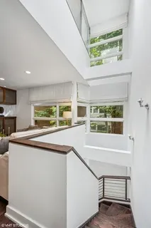 $875,000 | 1967 North Maud Avenue, Unit A, Chicago, IL 60614