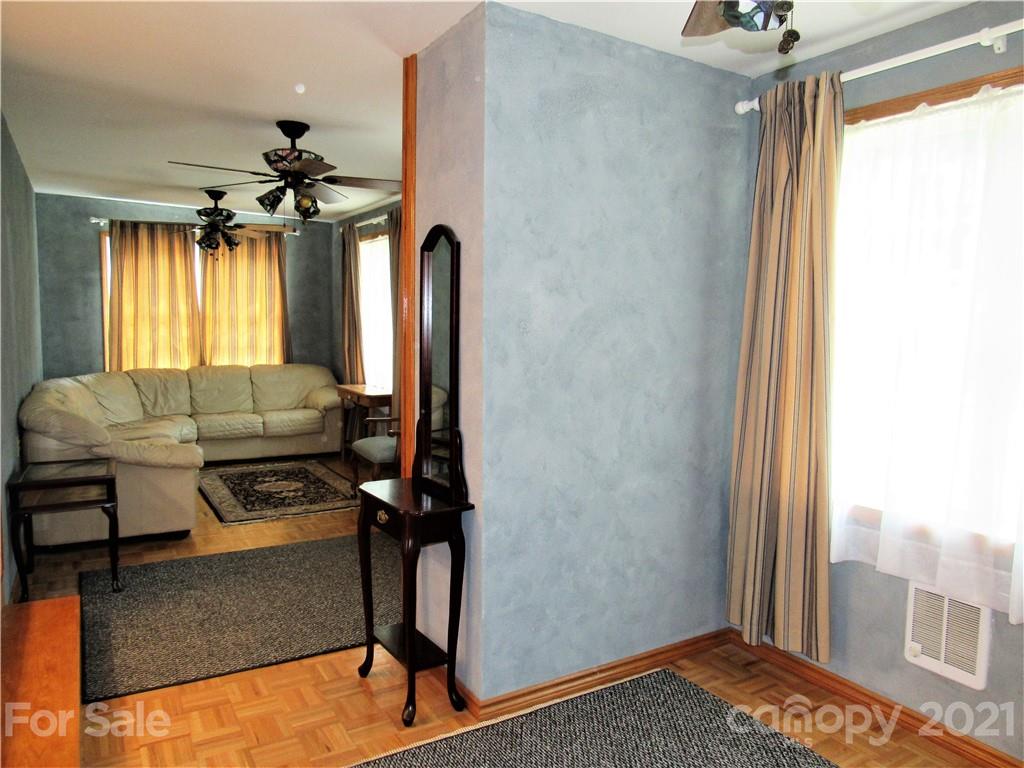 364 Hunters Ridge Road Mills River, NC 28759 - Photo 22 of 38 Gallery Image 22