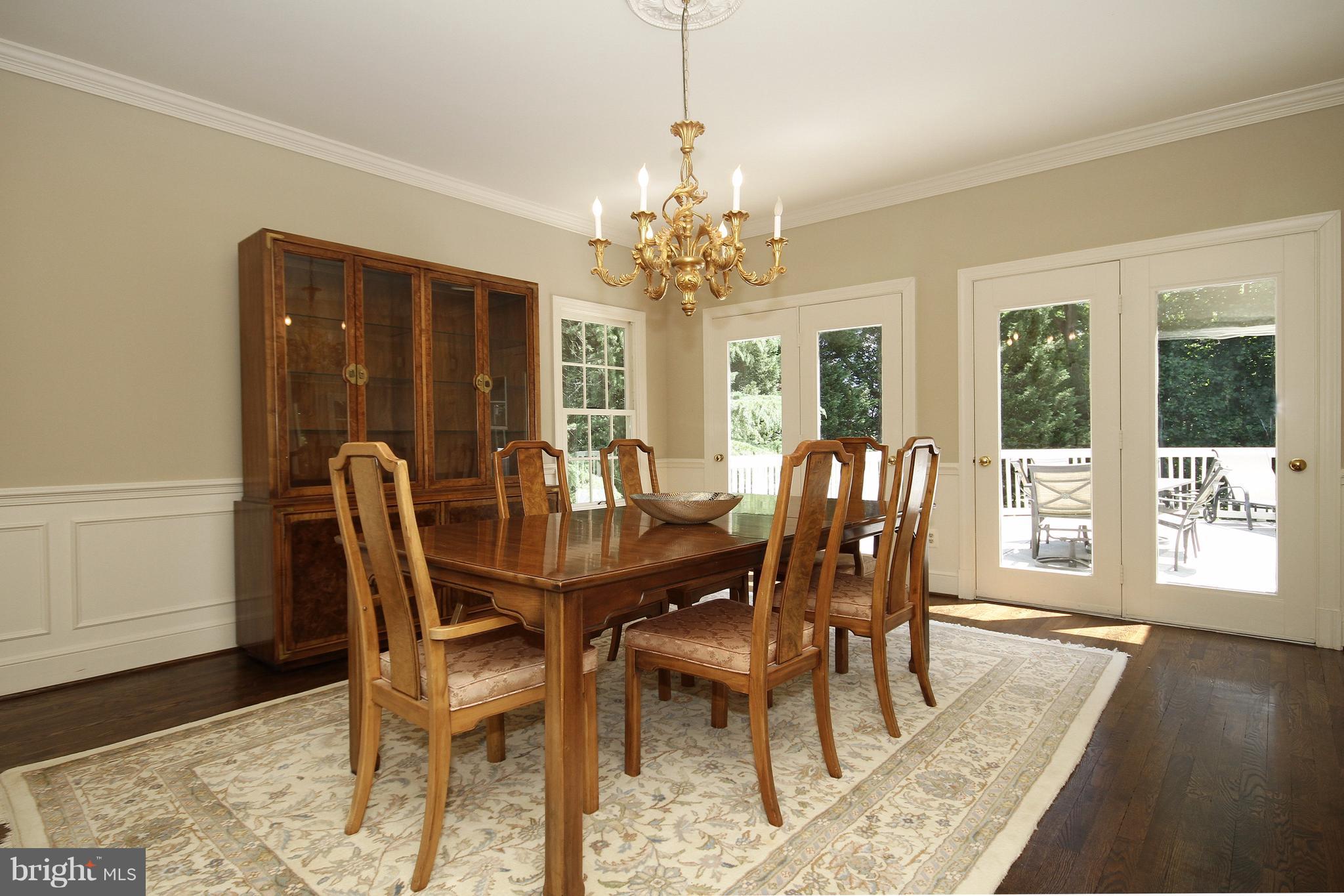 1207 Tottenham Court Reston, VA 20194 - Photo 13 of 30 Dining Room