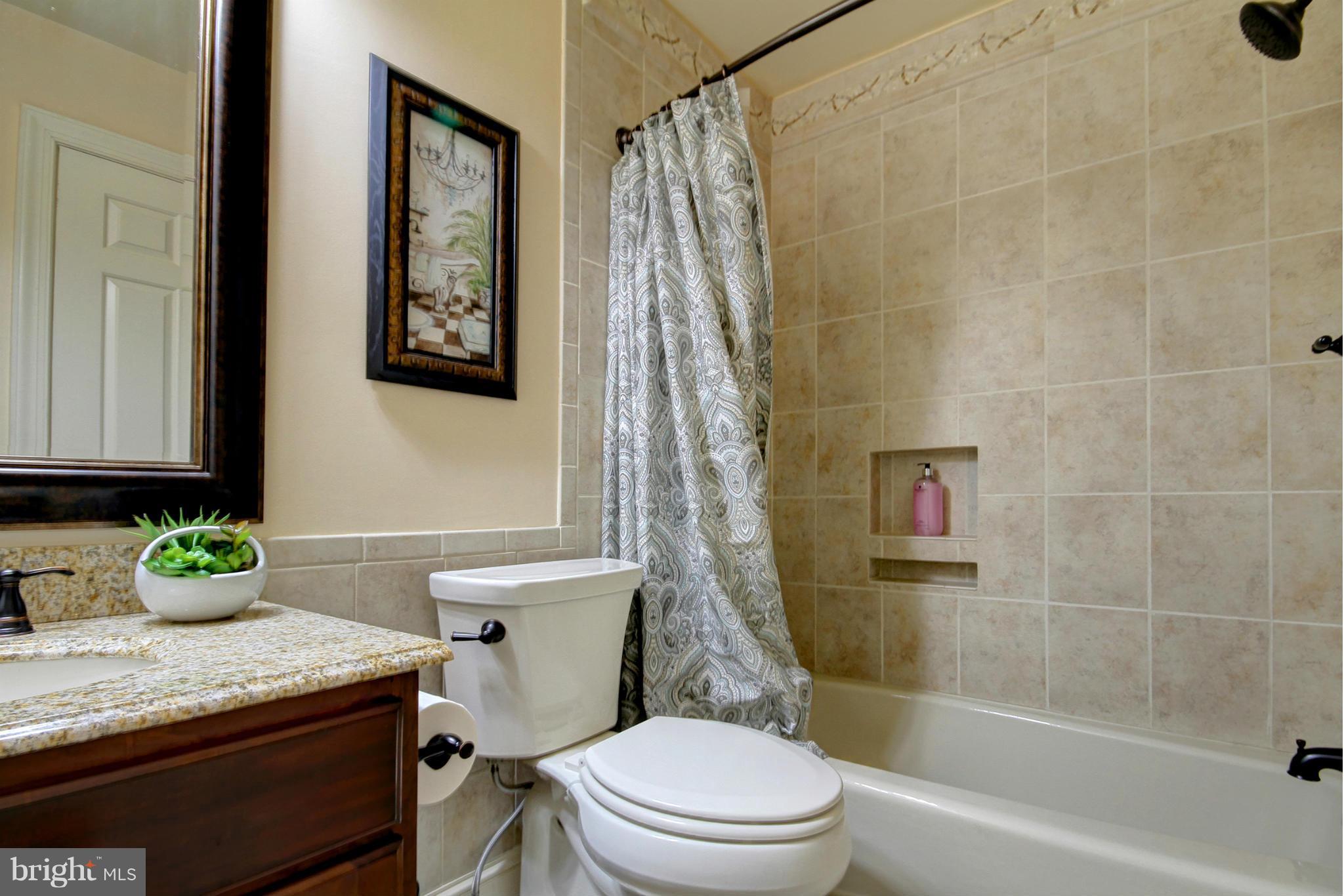 1207 Tottenham Court Reston, VA 20194 - Photo 19 of 30 Private Guest Bathroom