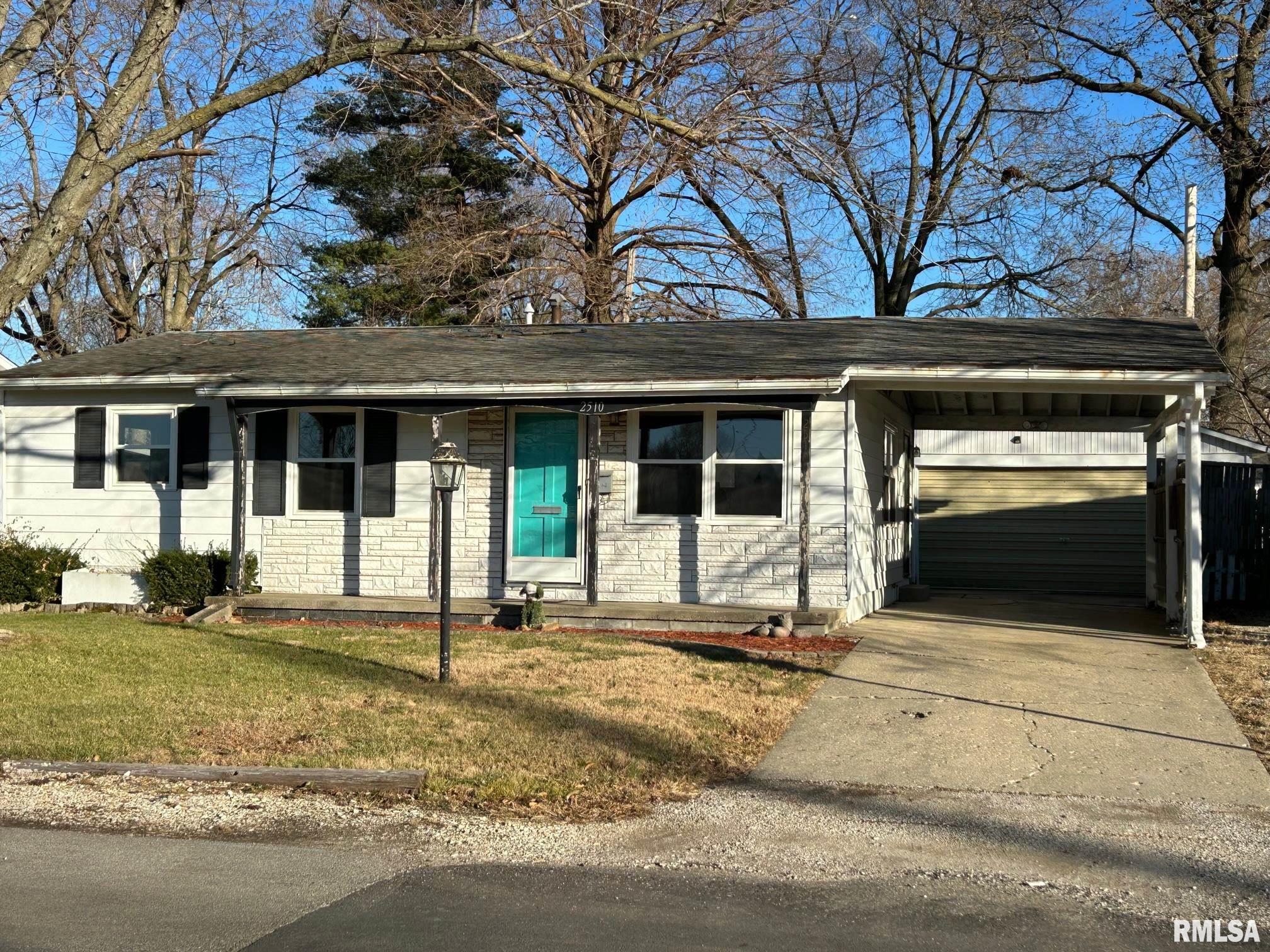 2510 Burton Drive Springfield, IL 62703 - Photo 2 of 13