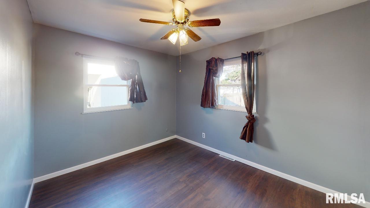 2510 Burton Drive Springfield, IL 62703 - Photo 10 of 13