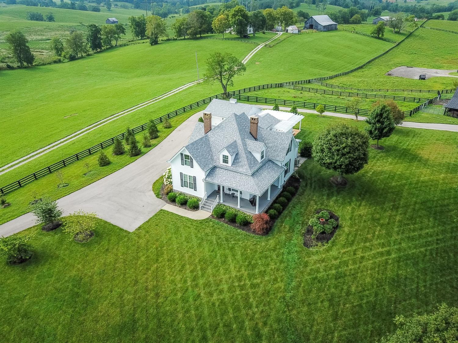 1305 Irvine Road Winchester, KY 40391 - Photo 5 of 47 Photo 5