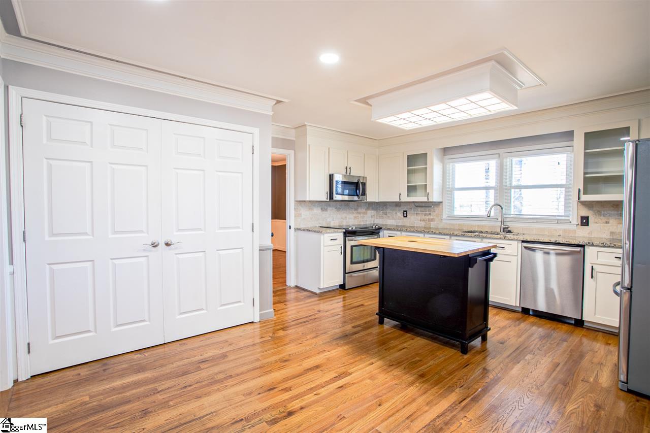 3 Chisolm Trail Greenville, SC 29607 - Photo 7 of 29