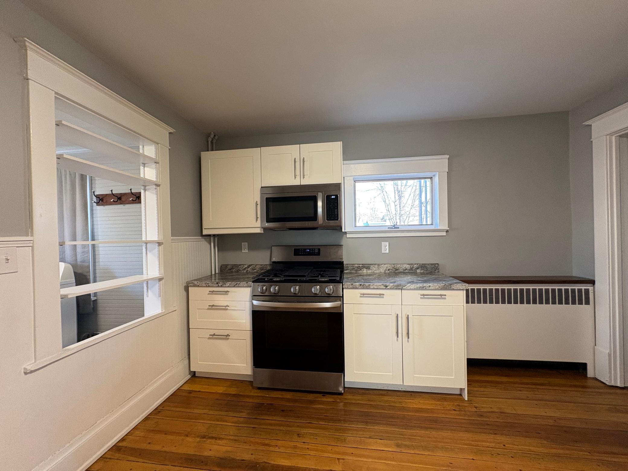 35 3rd Street Southeast Plainview, MN 55964 - Photo 11 of 31