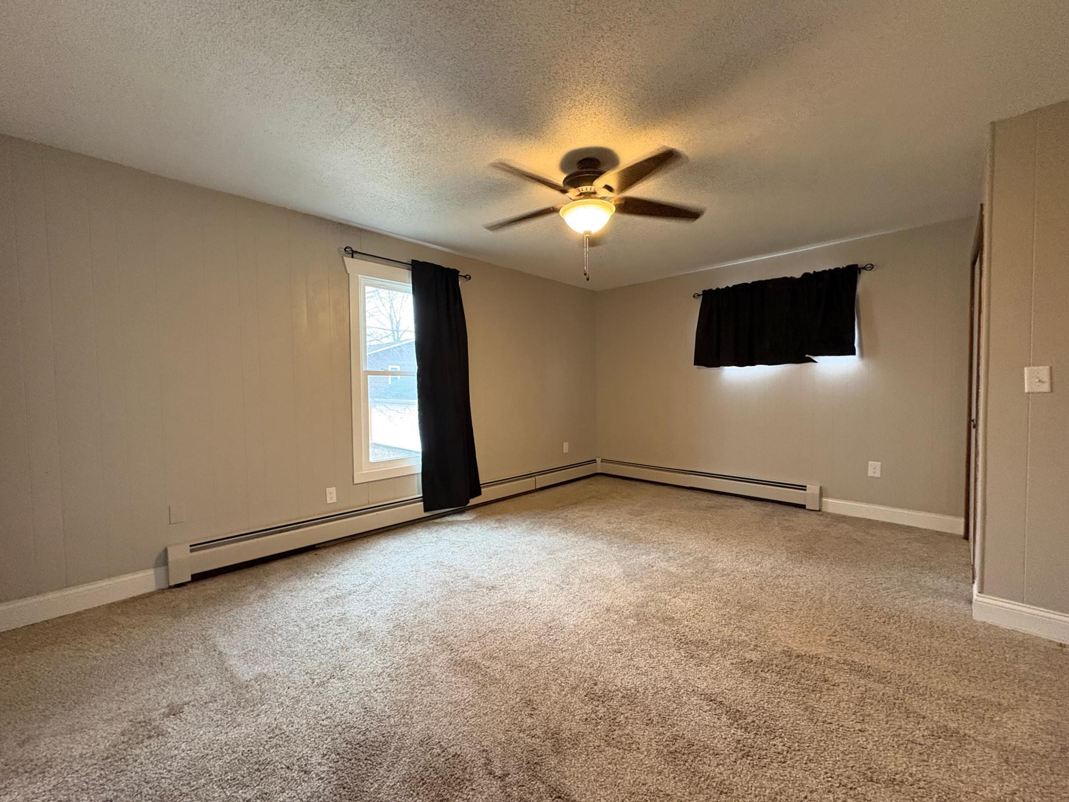 35 3rd Street Southeast Plainview, MN 55964 - Photo 20 of 31