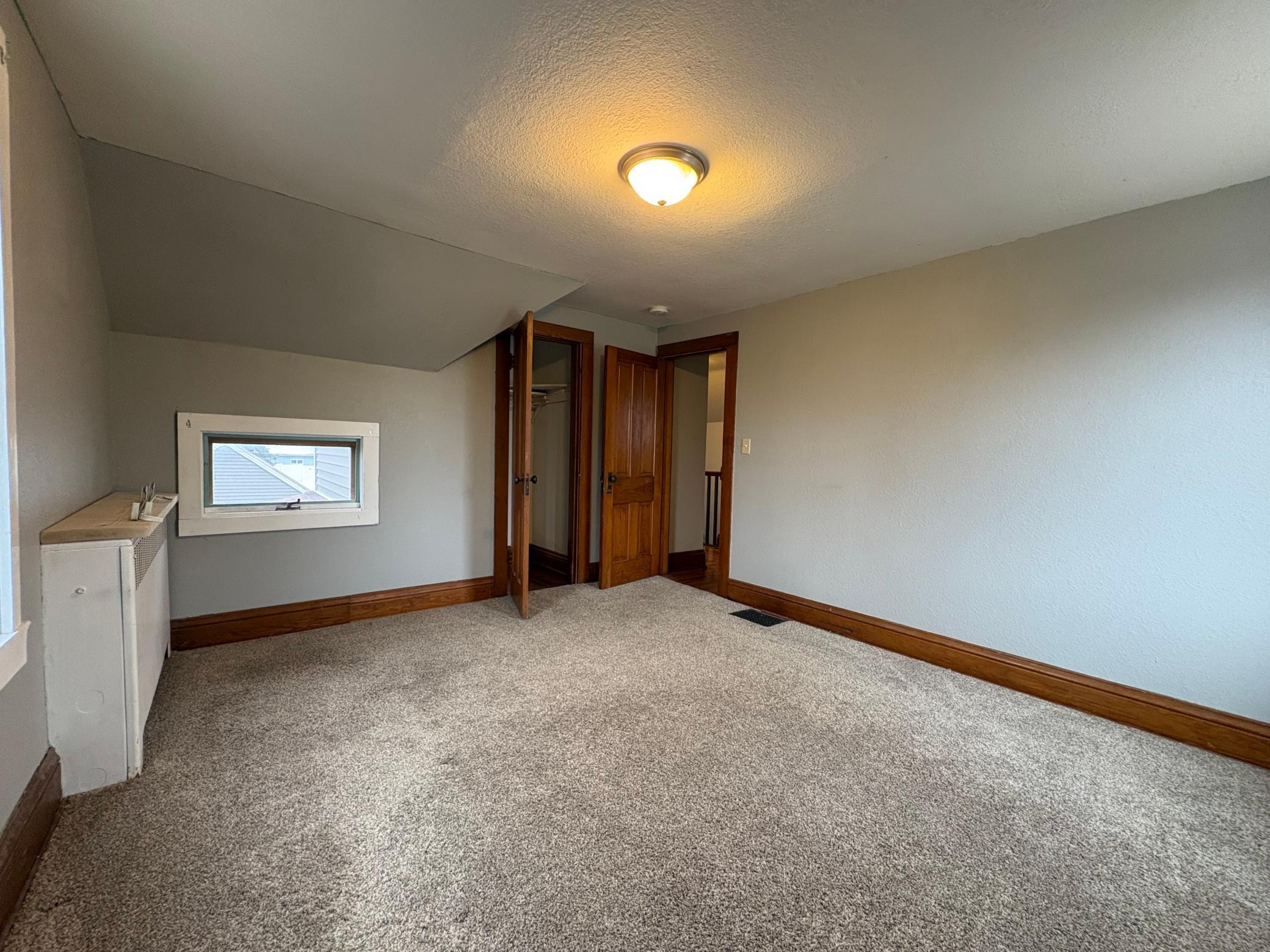 35 3rd Street Southeast Plainview, MN 55964 - Photo 24 of 31