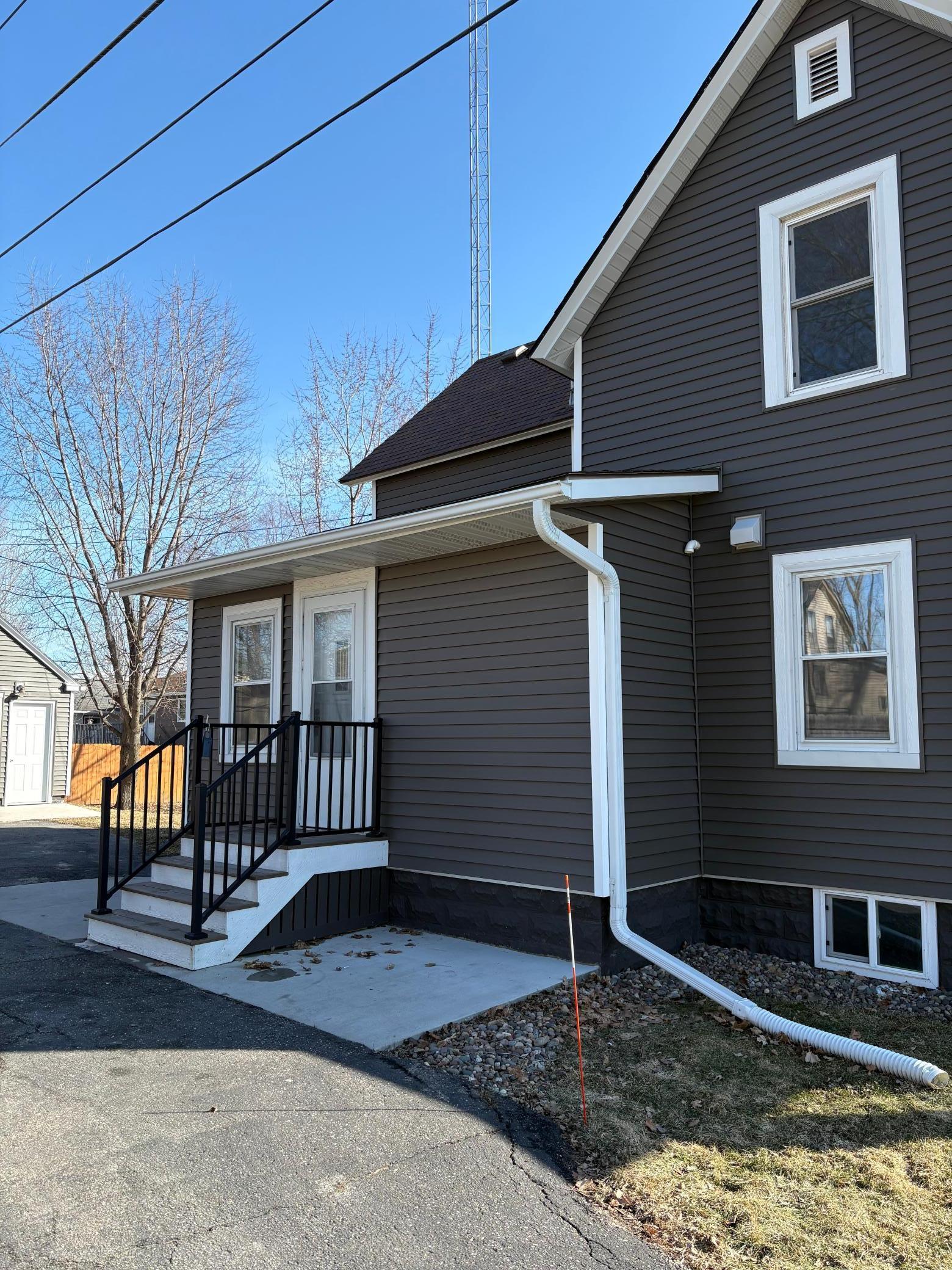 35 3rd Street Southeast Plainview, MN 55964 - Photo 4 of 31