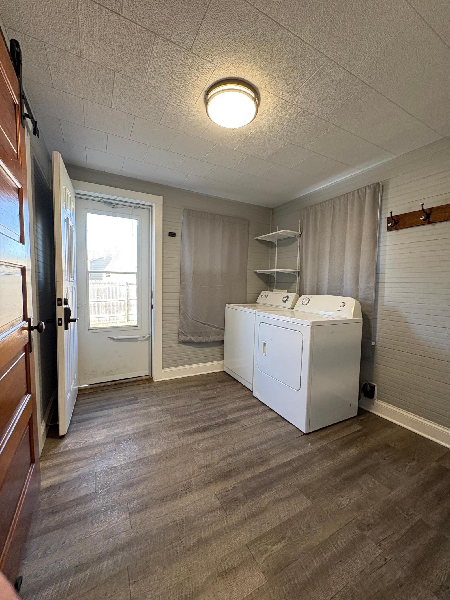 35 3rd Street Southeast Plainview, MN 55964 - Photo 7 of 31