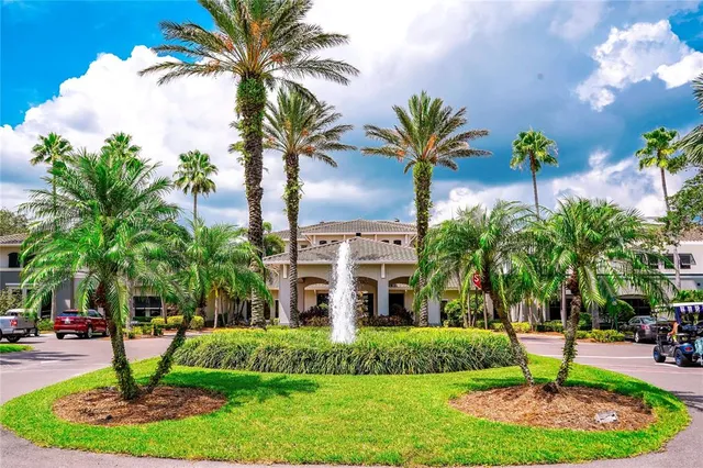 $185,000 | 505 Foxglove Circle, Unit B, Sun City Center, FL 33573