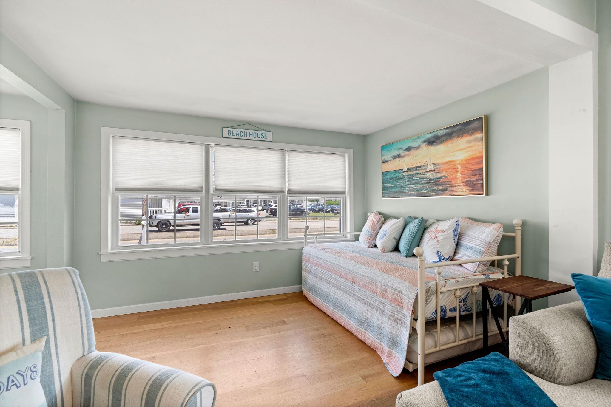 527 Ocean Boulevard Hampton, NH 03842 - Photo 6 of 38