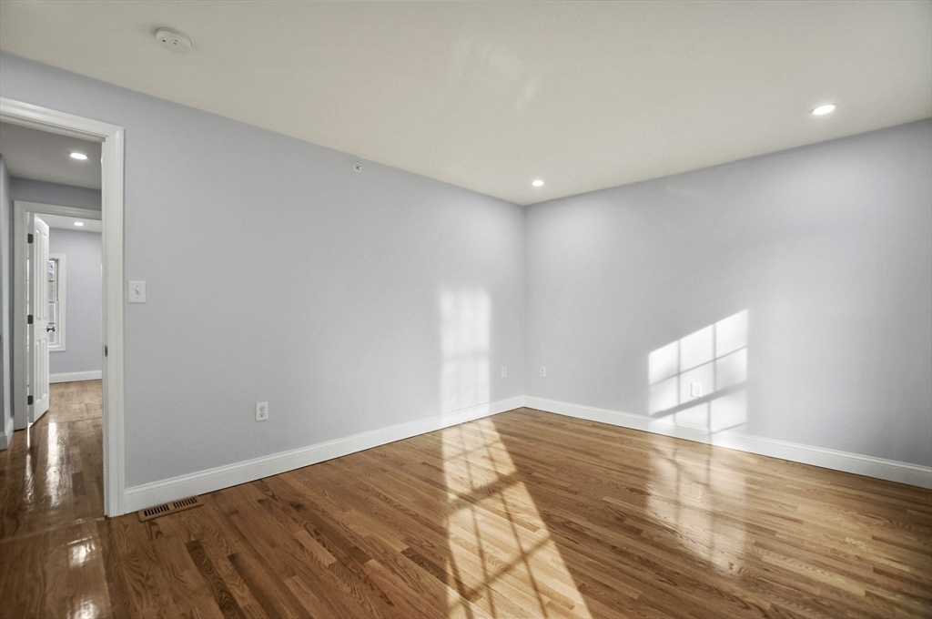 41 Boston Road, Unit 185 Billerica, MA 01862 - Photo 18 of 29 Gallery Image 18
