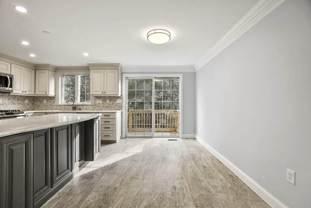 41 Boston Road, Unit 185 Billerica, MA 01862 - Photo 10 of 29 Gallery Image 10