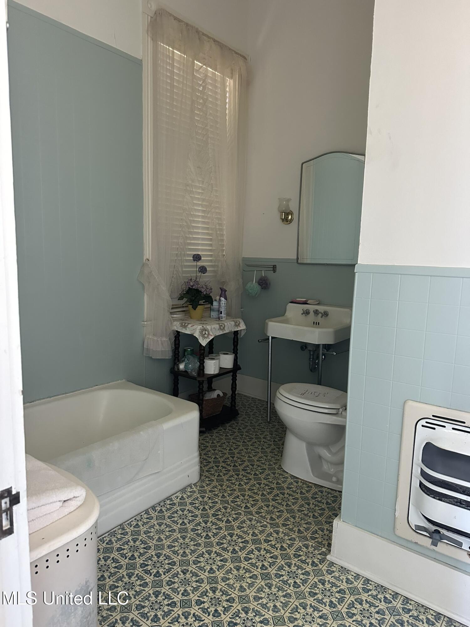 309 South Commerce Street Natchez, MS 39120 - Photo 12 of 19 IMG_5930