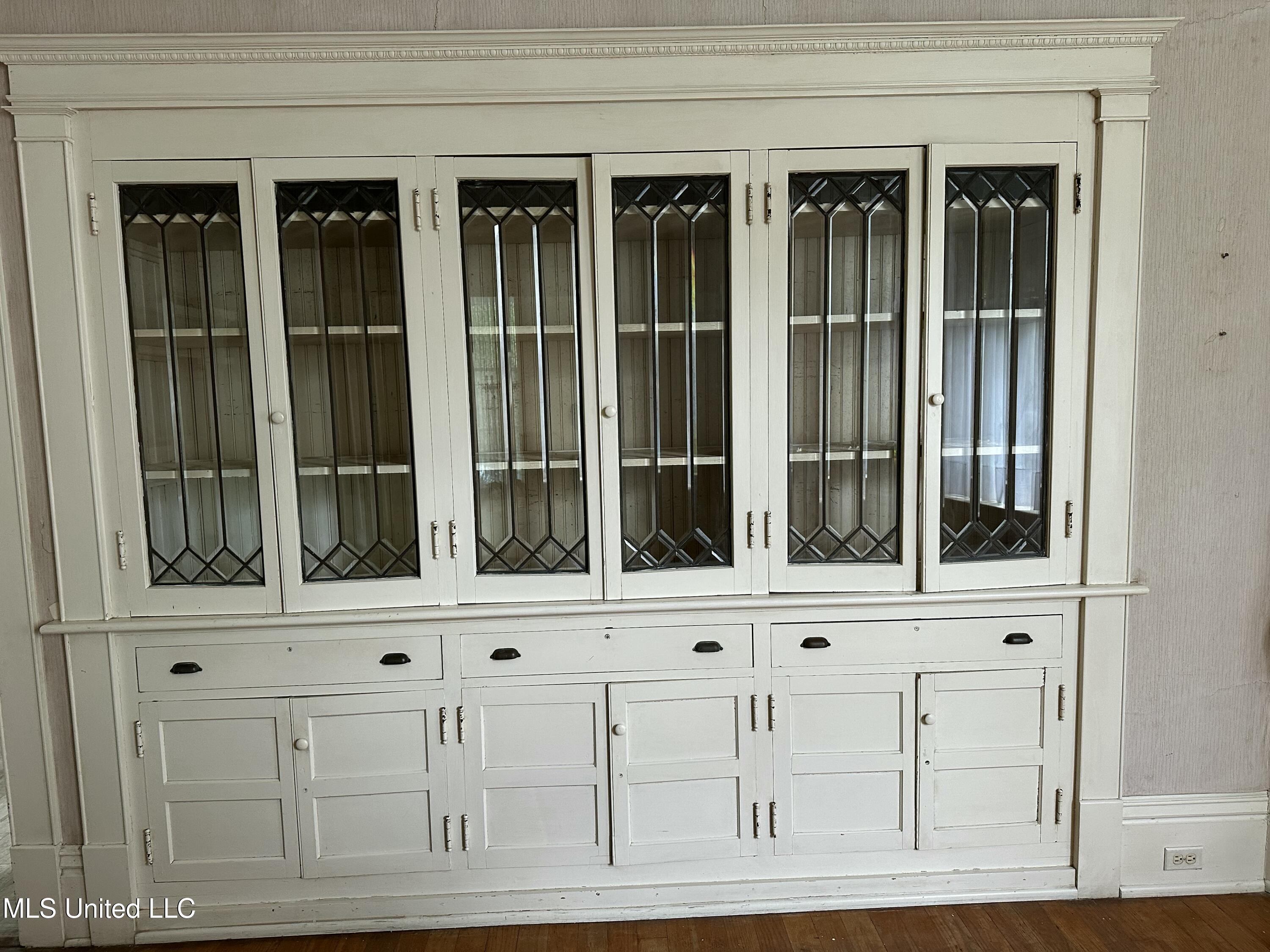 309 South Commerce Street Natchez, MS 39120 - Photo 7 of 19 IMG_7355