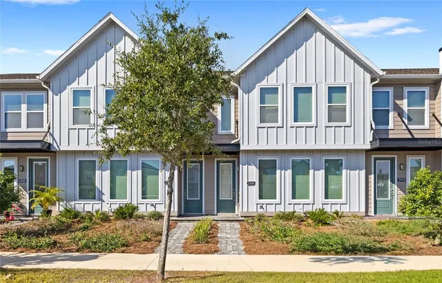 front view of multiple houses