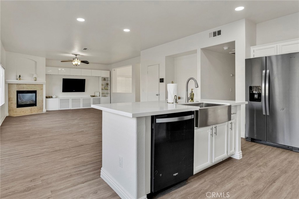 13653 Cobalt Road Victorville, CA 92392 - Photo 10 of 53