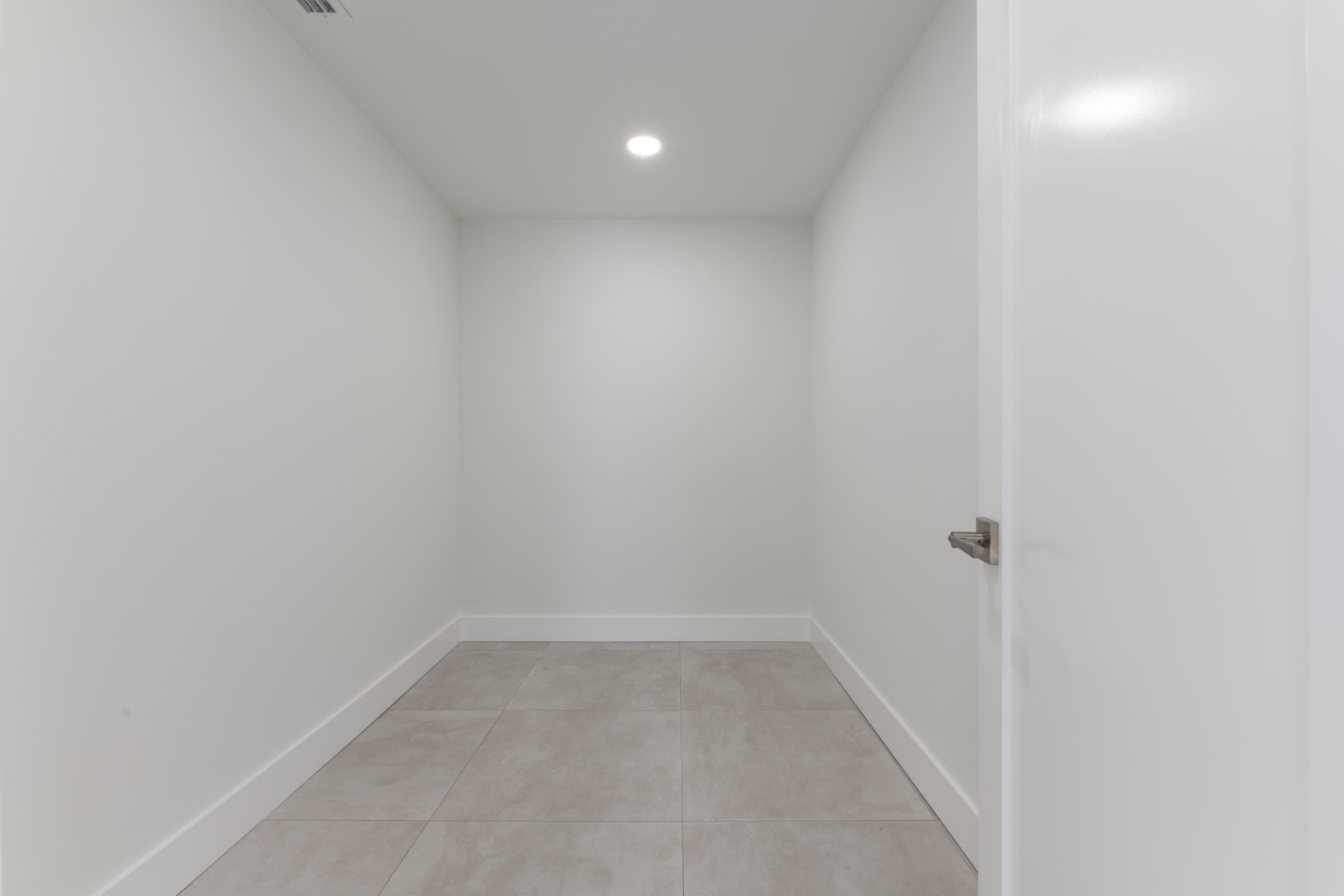 13757 Cocoanut Avenue Juno Beach, FL 33408 - Photo 18 of 31 a view of room