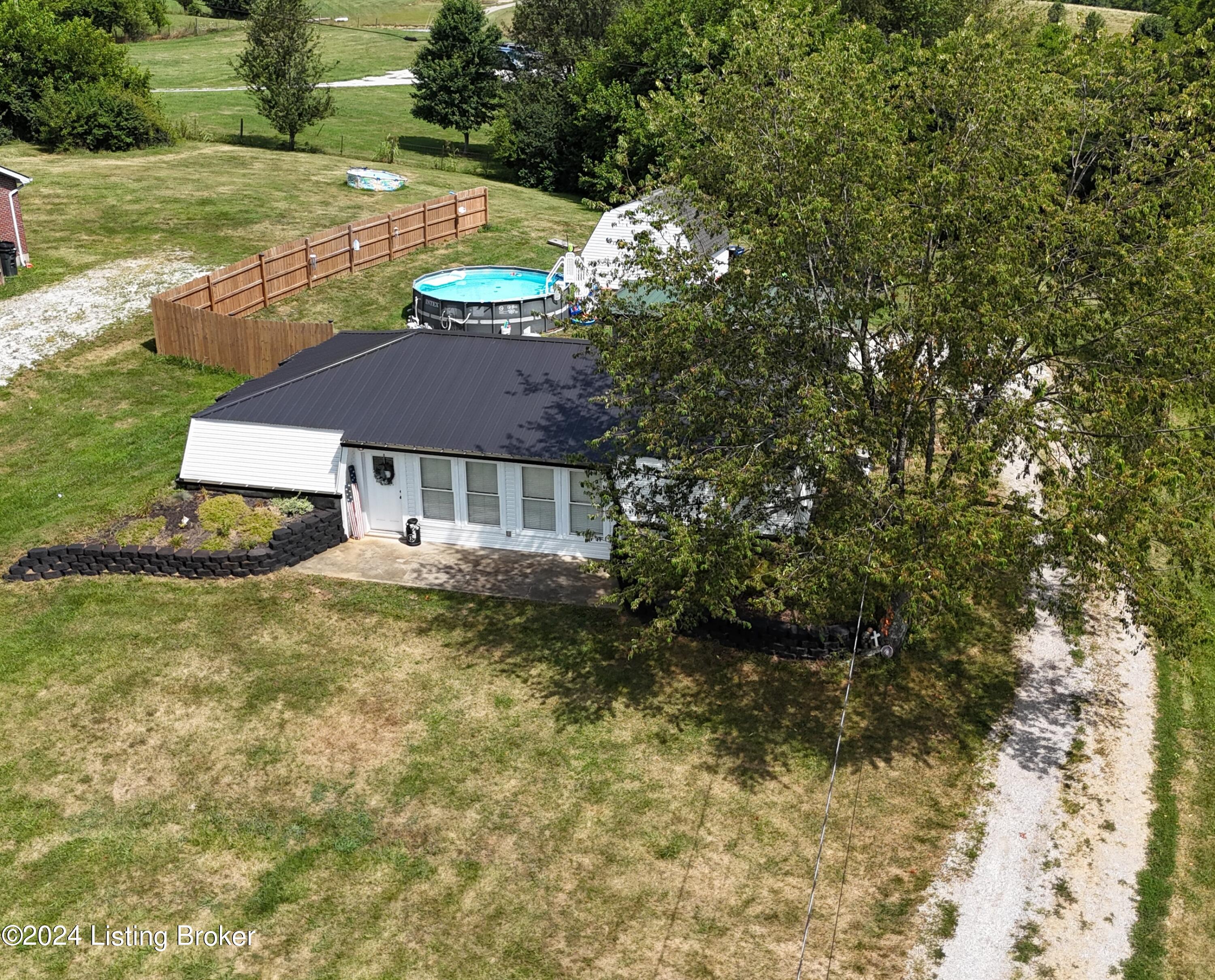 2265 Plum Run Road Bardstown, KY 40004 - Photo 5 of 21 DJI_20240706113513_0011_D