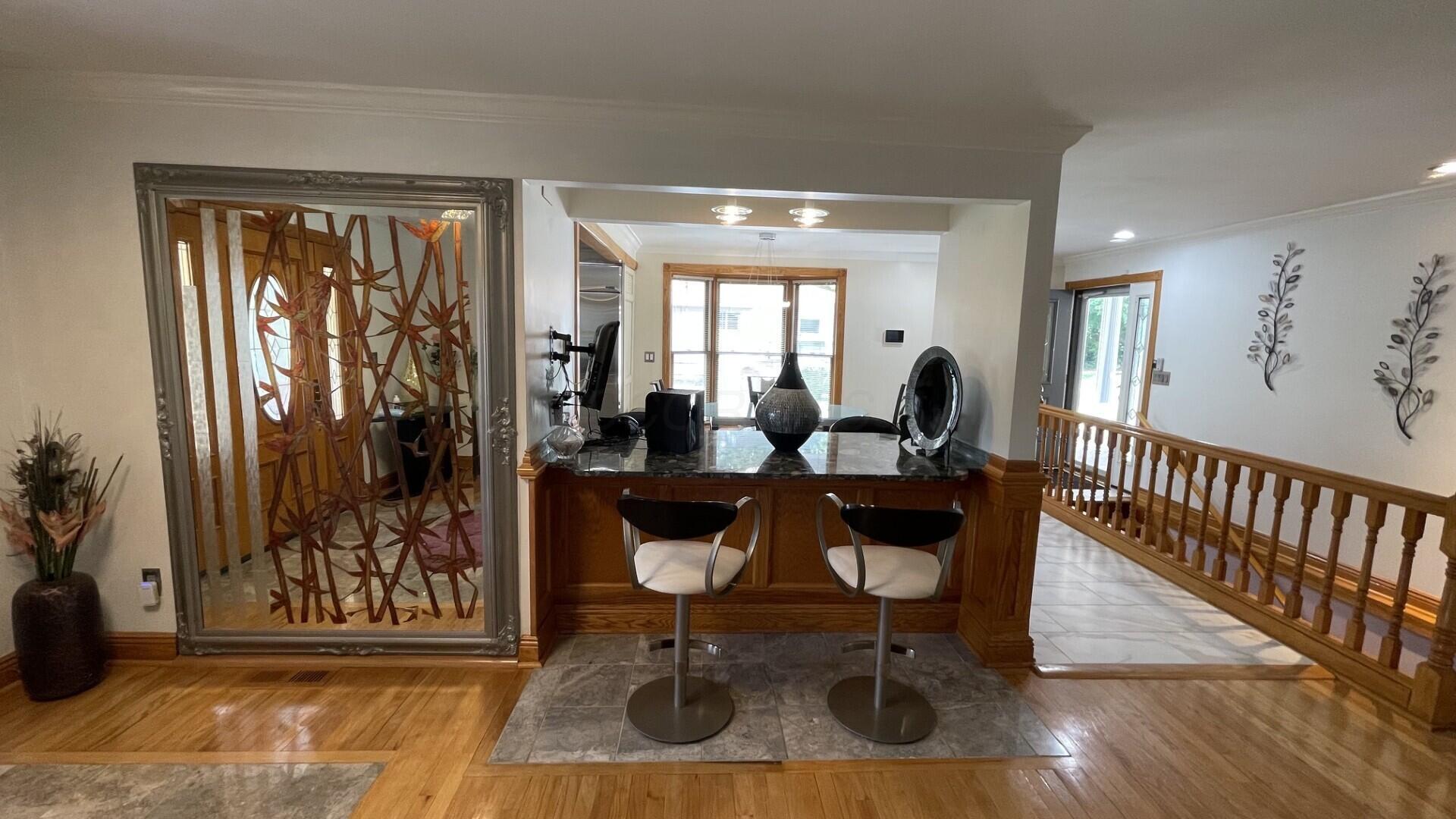1220 Evergreen Road Columbus, OH 43207 - Photo 6 of 35