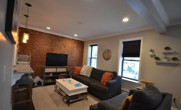 $3,300 | 60 Florida Street, Unit 2, Boston, MA 02124