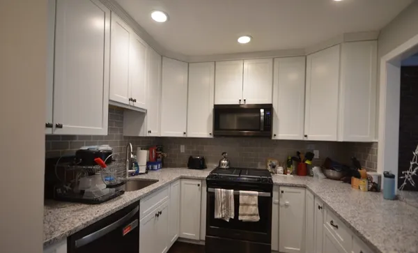 $3,300 | 60 Florida Street, Unit 2, Boston, MA 02124