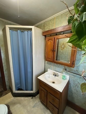 3 New Spencer Road Charlton, MA 01507 - Photo 32 of 41 Gallery Image 32