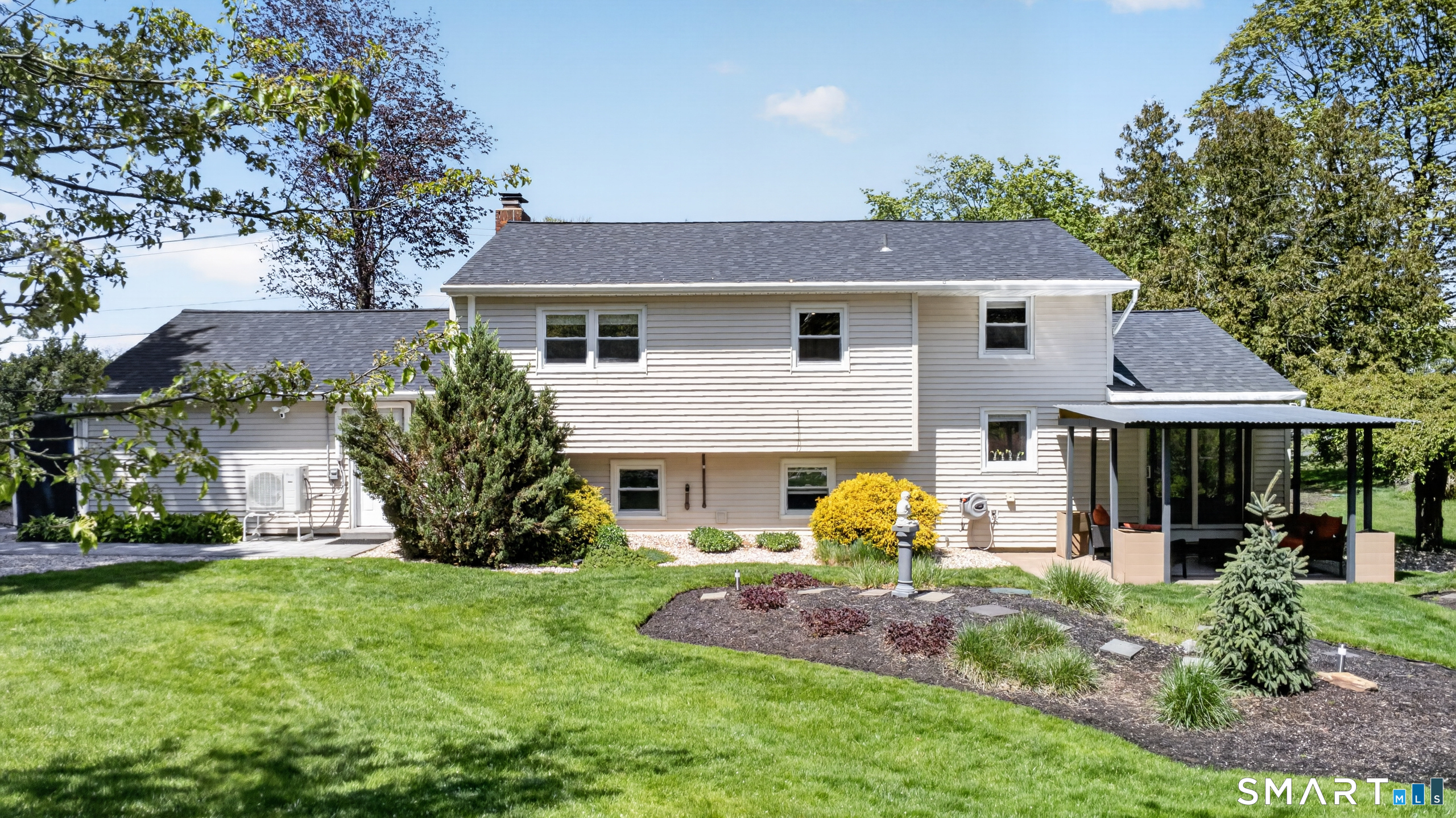 568 Wiese Road Cheshire, CT 06410 - Photo 4 of 40 a view of a yard in front of house