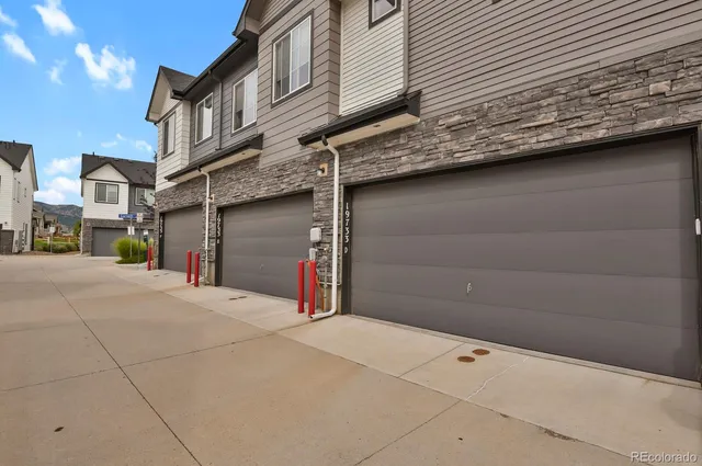 a view of parking space