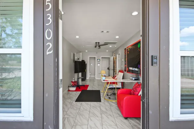 $3,000 | 5302 Treaschwig Road, Spring, TX 77373