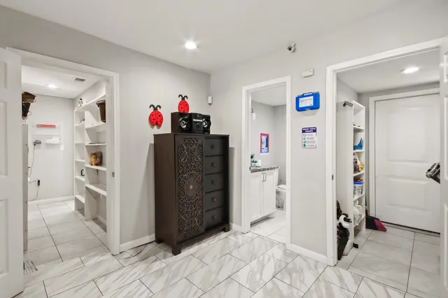 $3,000 | 5302 Treaschwig Road, Spring, TX 77373