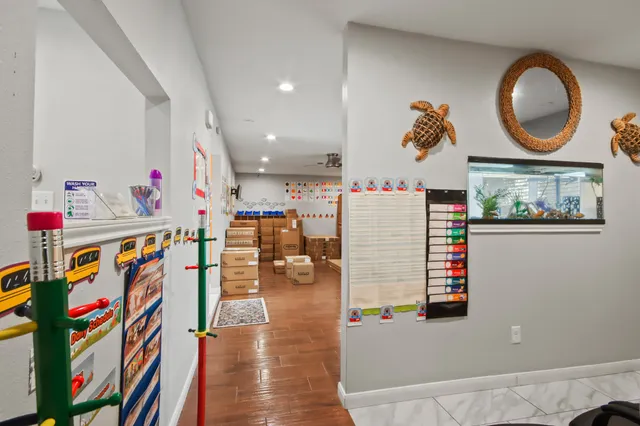 $3,000 | 5302 Treaschwig Road, Spring, TX 77373