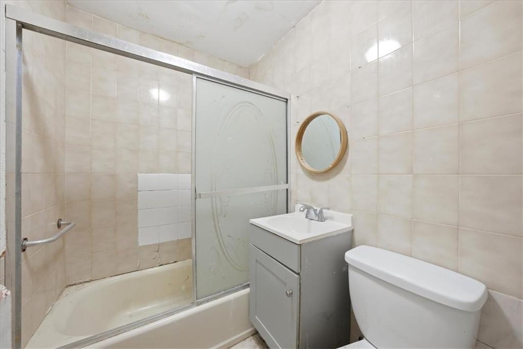 2069 East 55th Street Brooklyn, NY 11234 - Photo 14 of 34